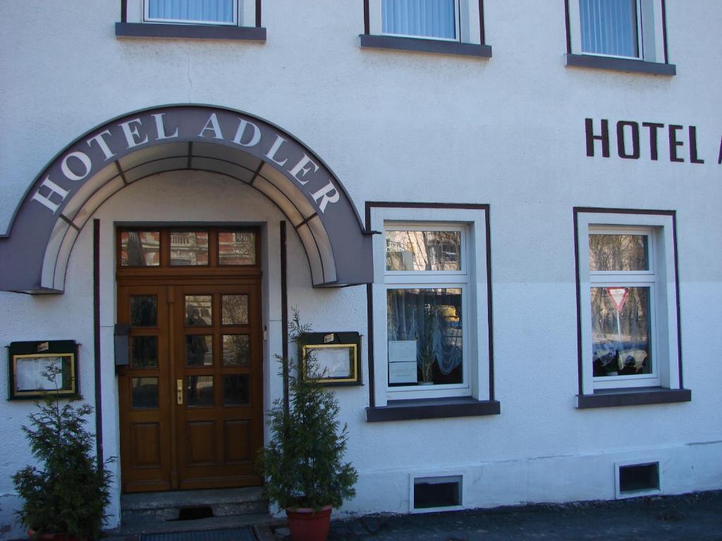 Hotel-Restaurant-Adler Reichenbach im Vogtland Ngoại thất bức ảnh